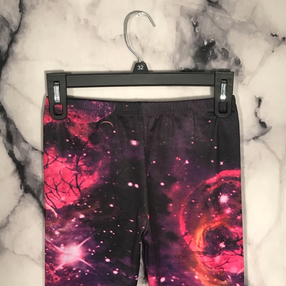 Galaxy Print Leggings Stretchy - Picture 3 of 5